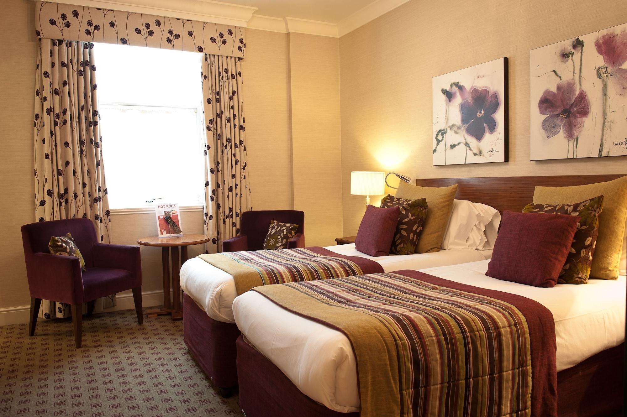 The Bull Hotel; Sure Hotel Collection By Best Western بيتربرو المظهر الخارجي الصورة