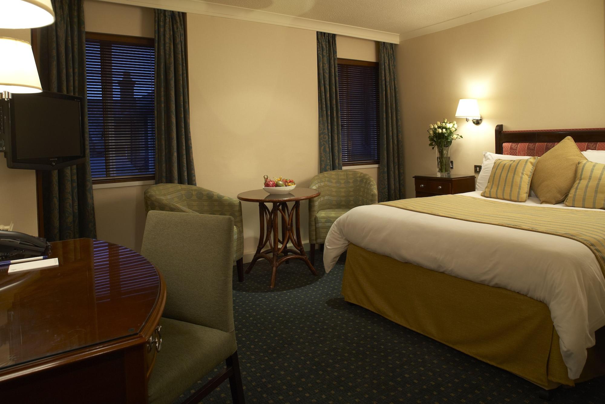 The Bull Hotel; Sure Hotel Collection By Best Western بيتربرو الغرفة الصورة