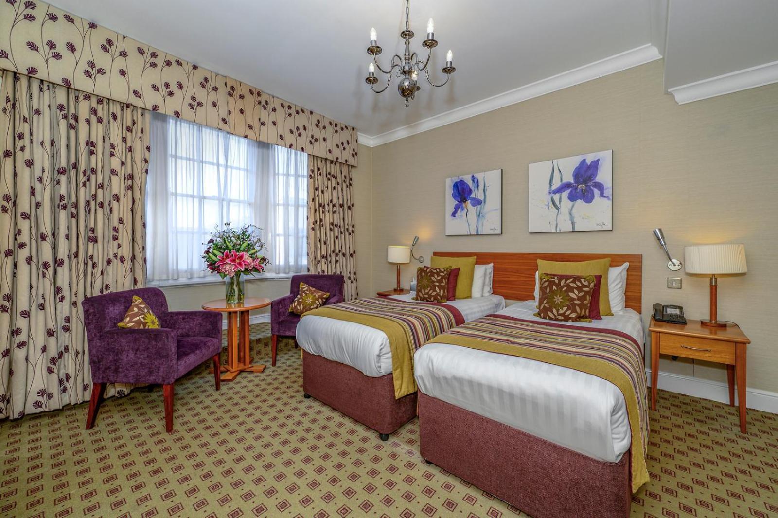 The Bull Hotel; Sure Hotel Collection By Best Western بيتربرو المظهر الخارجي الصورة