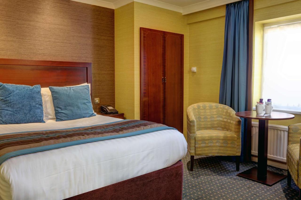 The Bull Hotel; Sure Hotel Collection By Best Western بيتربرو المظهر الخارجي الصورة